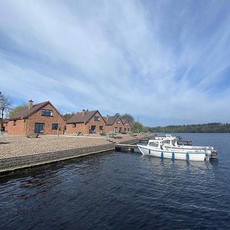 Tullybay Holiday Lodges Enniskillen Exteriér fotografie