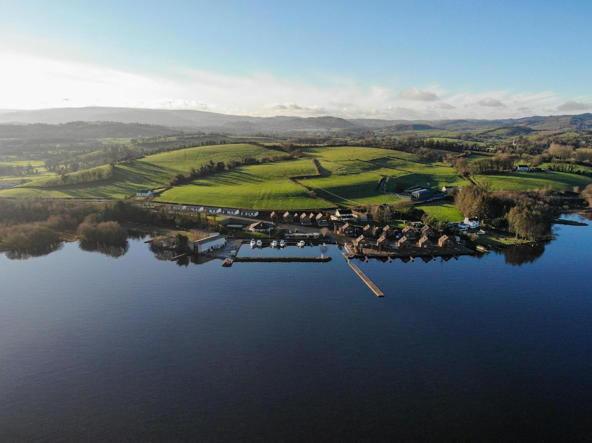 Tullybay Holiday Lodges Enniskillen Exteriér fotografie